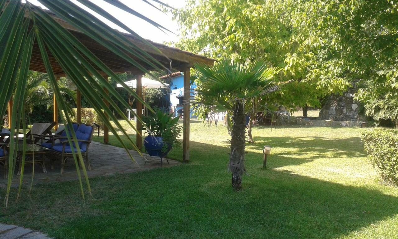 Villa Close To The Beach 奥马斯帕纳吉亚斯 外观 照片